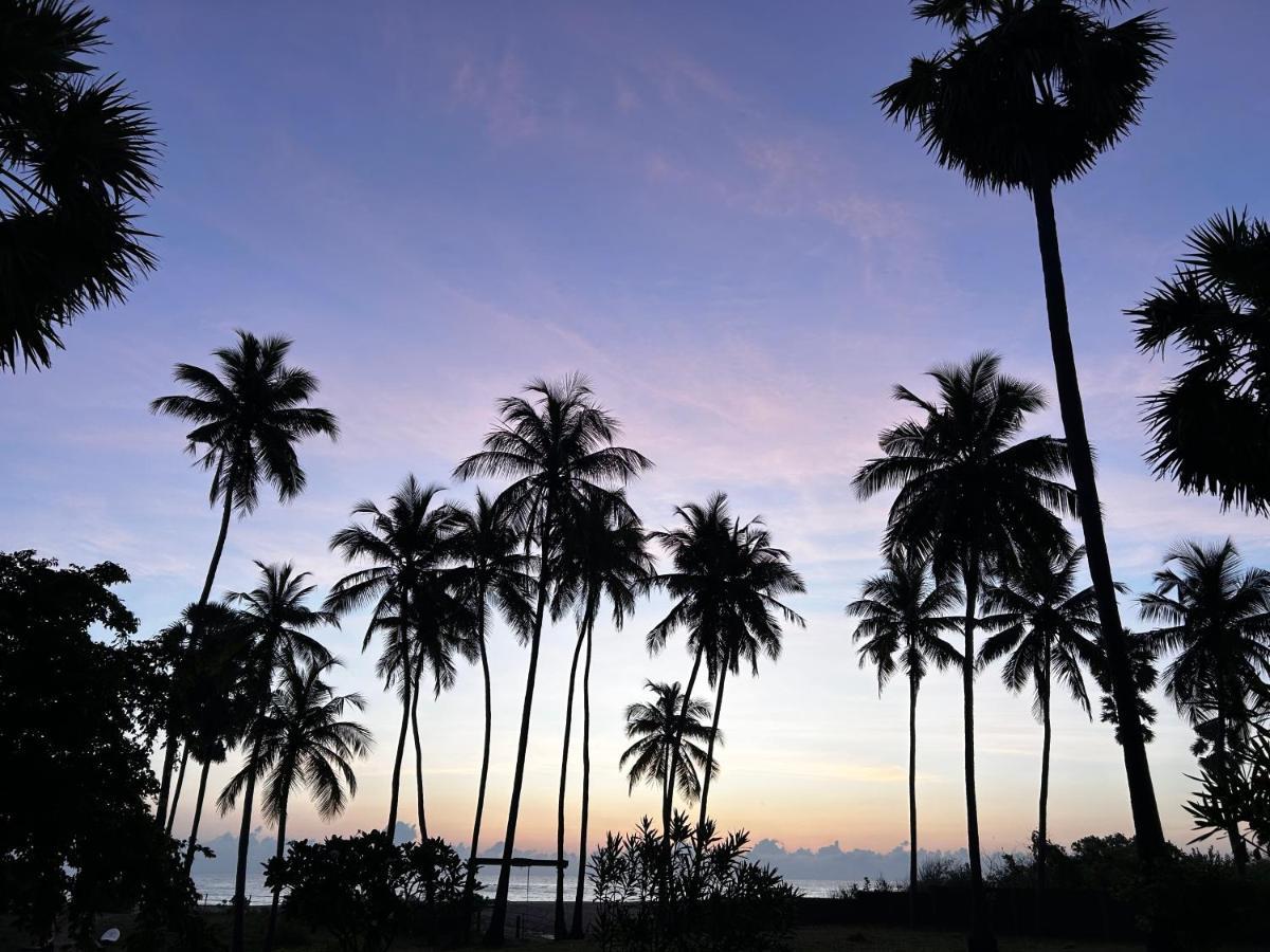 108 Palms Beach Resort Trincomalee Εξωτερικό φωτογραφία
