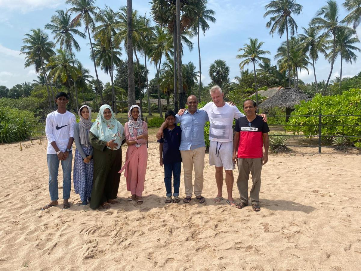 108 Palms Beach Resort Trincomalee Εξωτερικό φωτογραφία